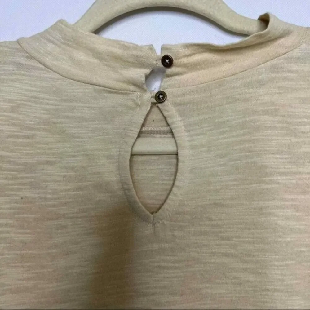 We The‎ Free Womens Small Top Beige Long Sleeve with Lace Cuff Detail Boho Chic - Picture 5 of 8
